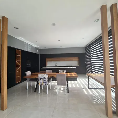 Celo Apartment Agios Sergios